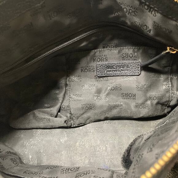 Michael Kors Handbag Pebbled Leather Black Zippers 15x10x5 - Picture 7 of 16